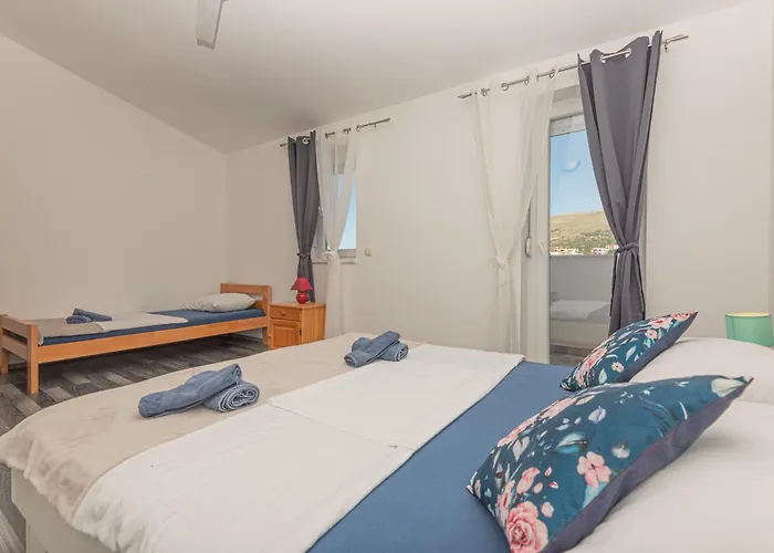 בית נופש Family Fun Grebaštica